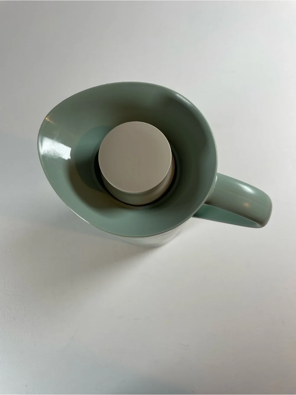 IKEA BEHOVD Vacuum Flask Thermos Carafe in Light Green - 34 oz
